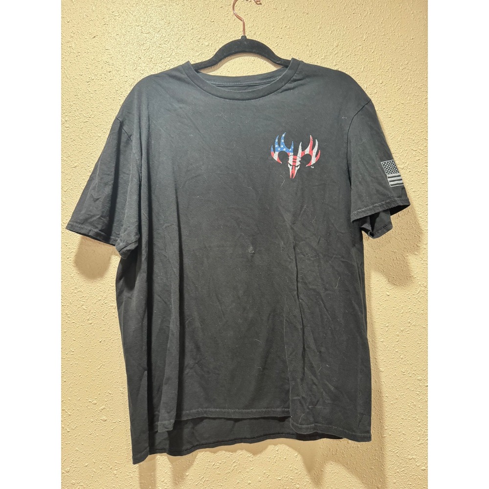 Buck‎ Wear Mens Black Lab Red White and True American Flag Deer Skull T-Shirt LG